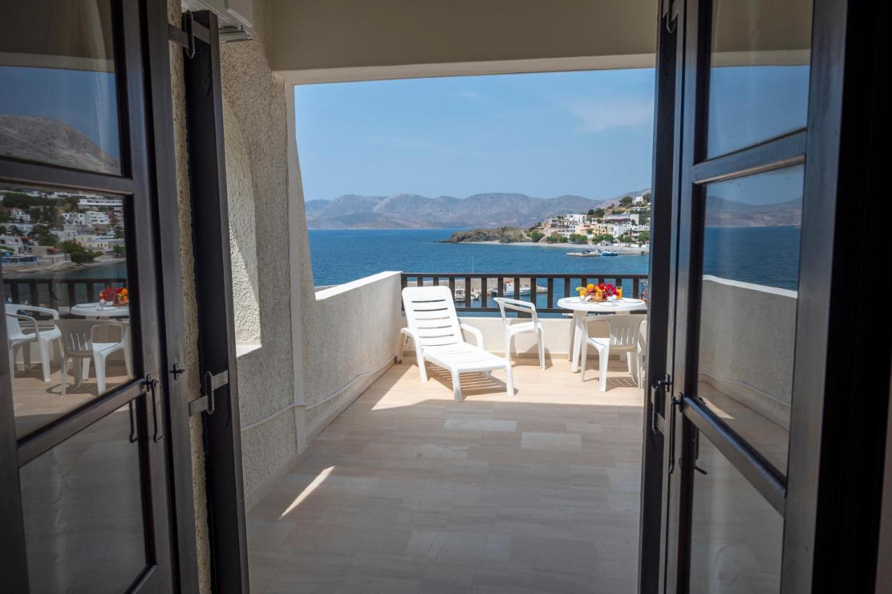 Pelagos Seafront Accommodation - George Myrties Dış mekan fotoğraf