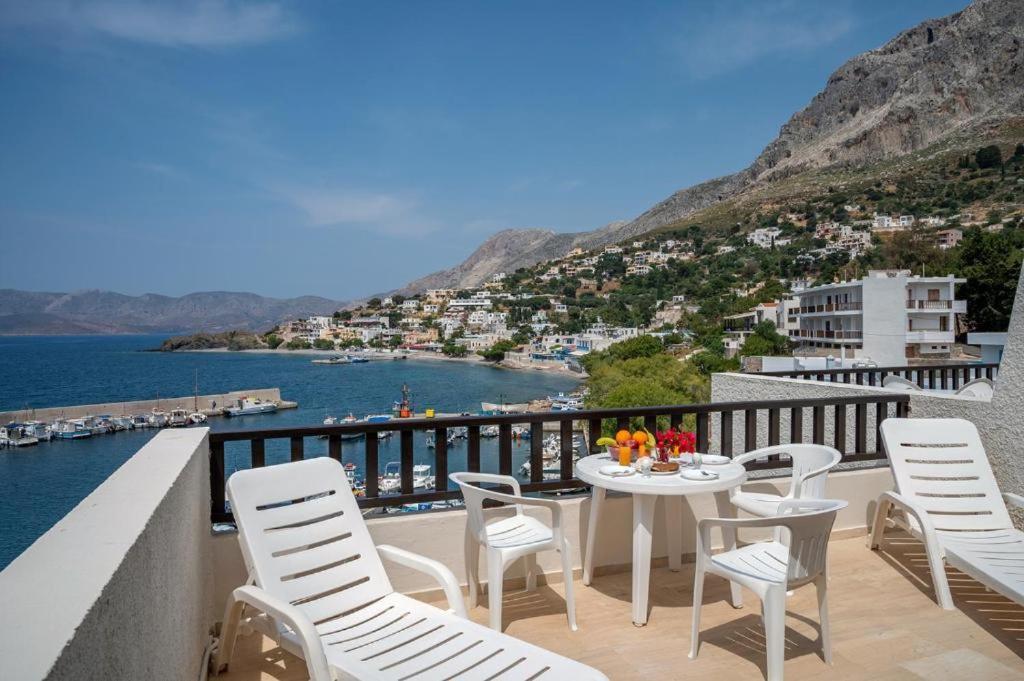 Pelagos Seafront Accommodation - George Myrties Dış mekan fotoğraf